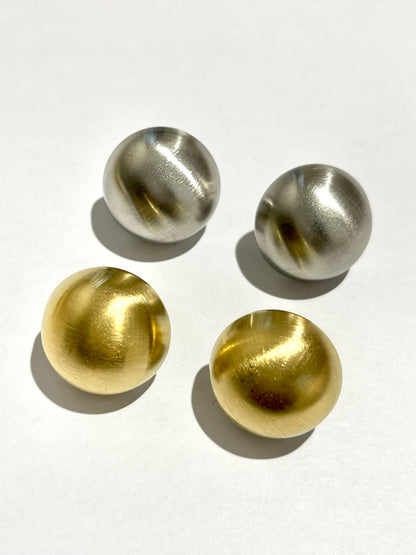 orecchini bottone opaco