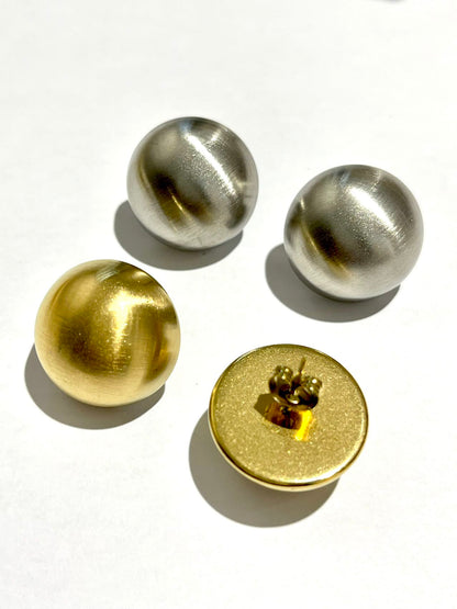 orecchini bottone opaco