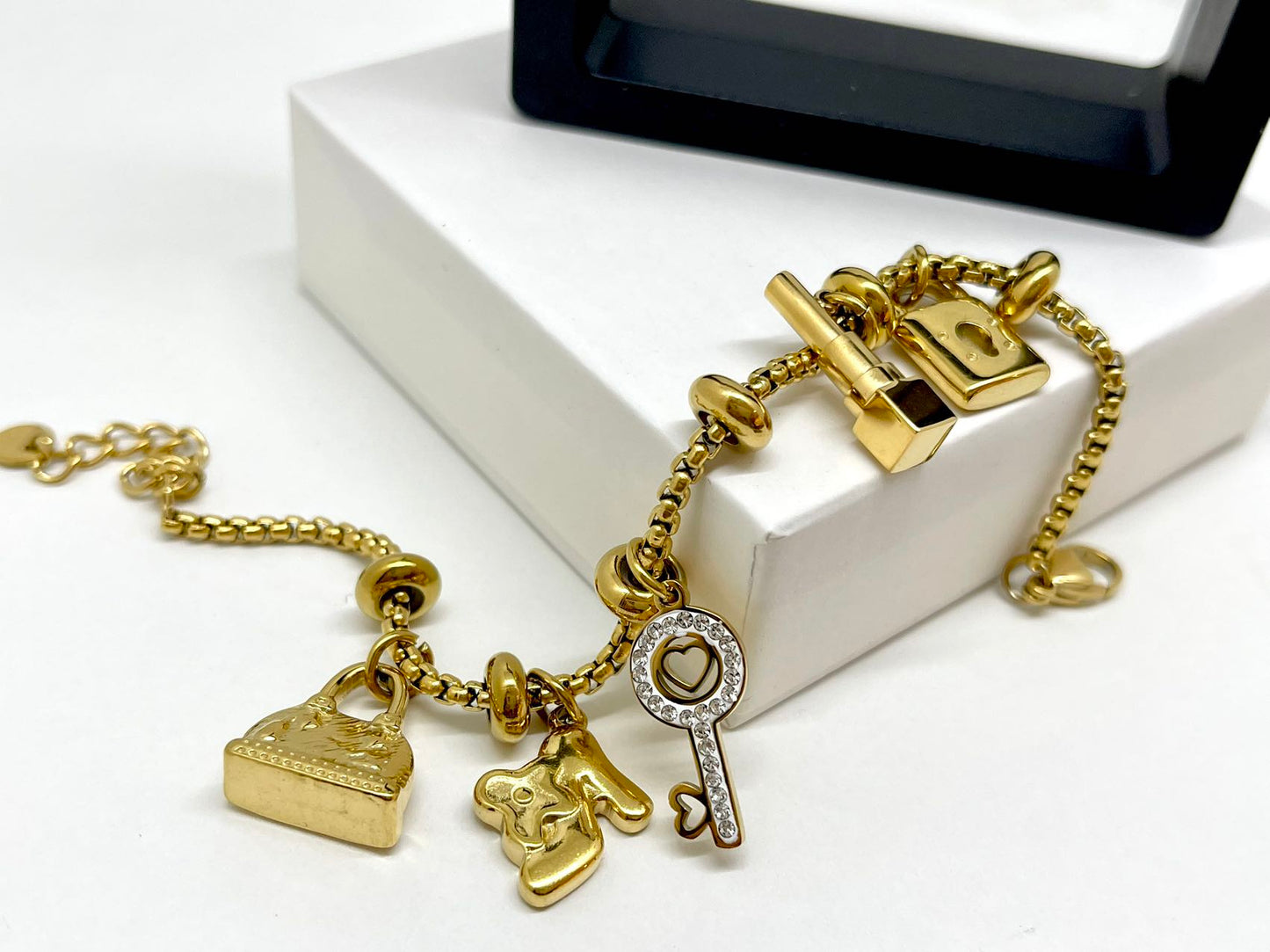 braccialetto ciondoli