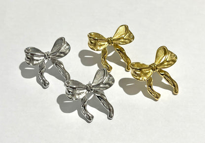 orecchini fiocchetto