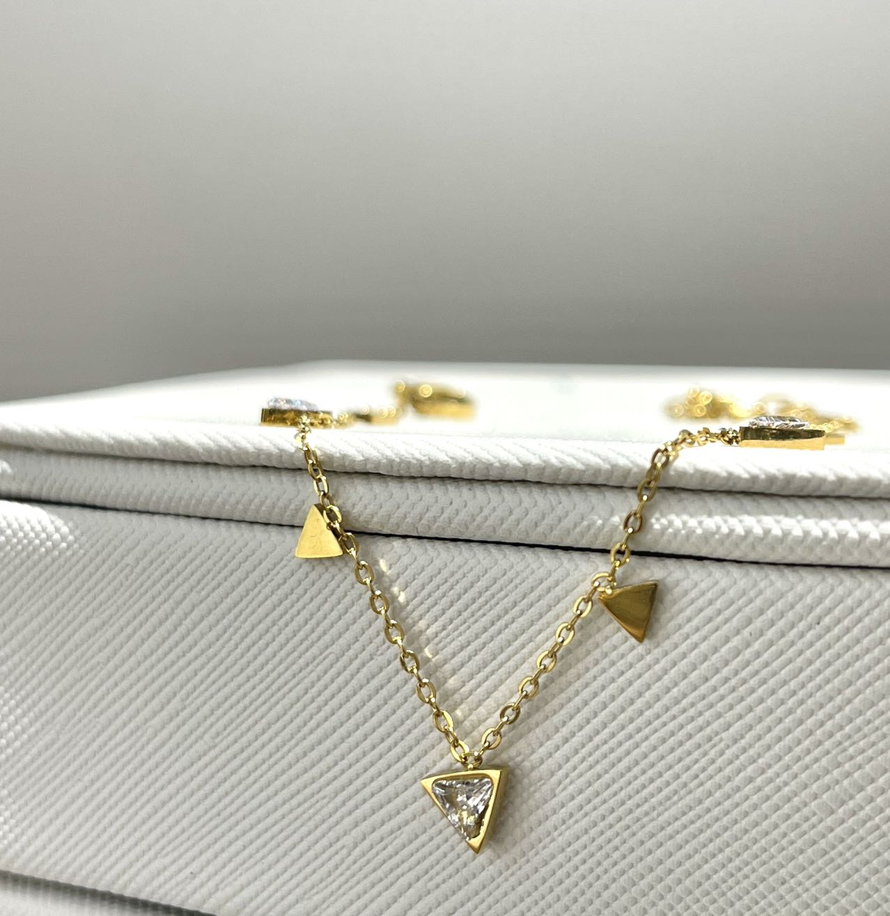 braccialetto triangoli