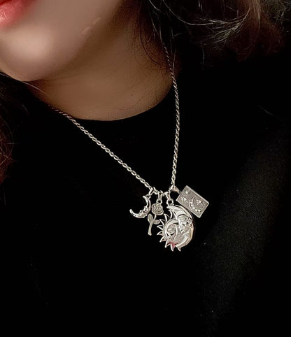 collana con ciondoli