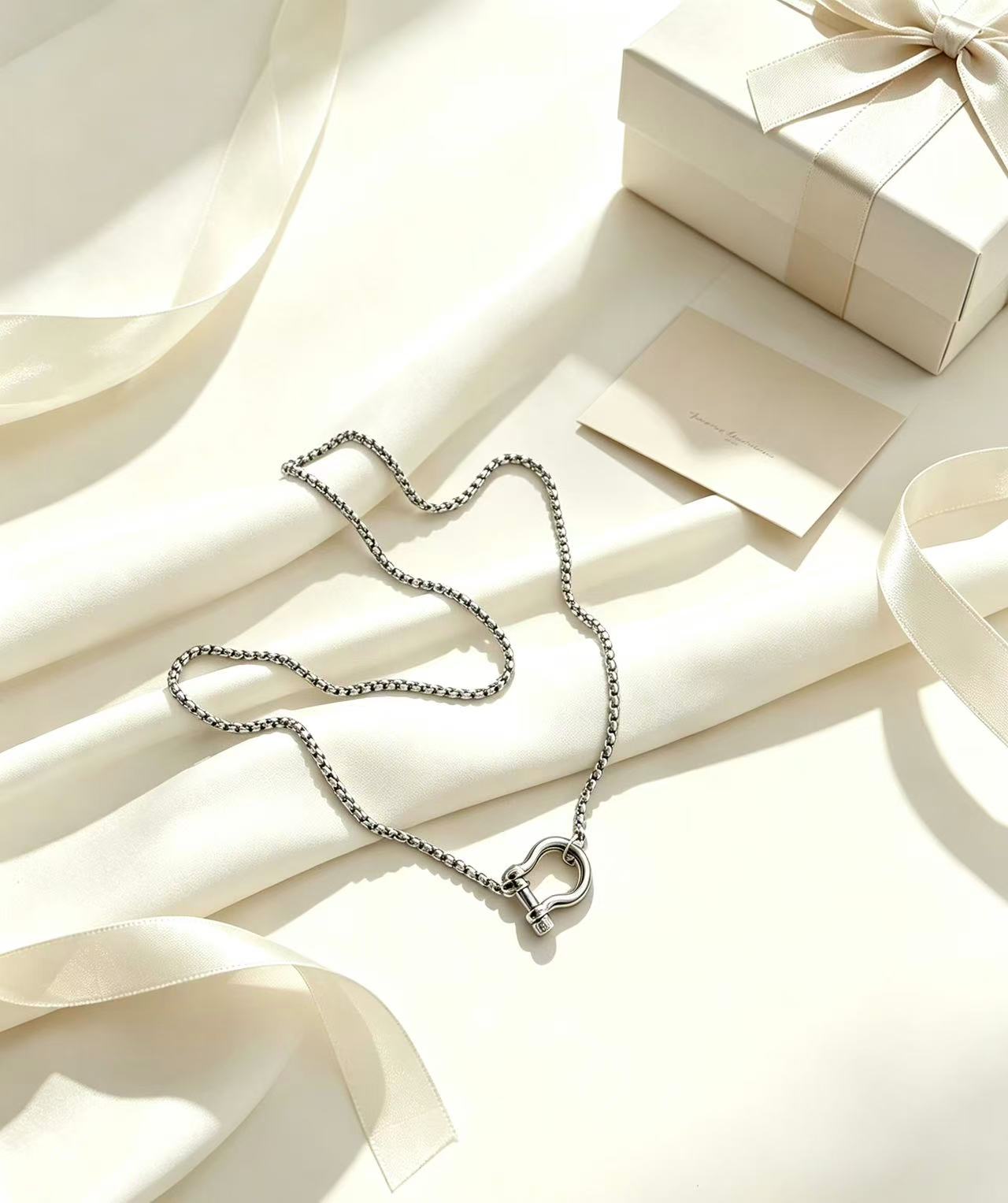 collana nodo