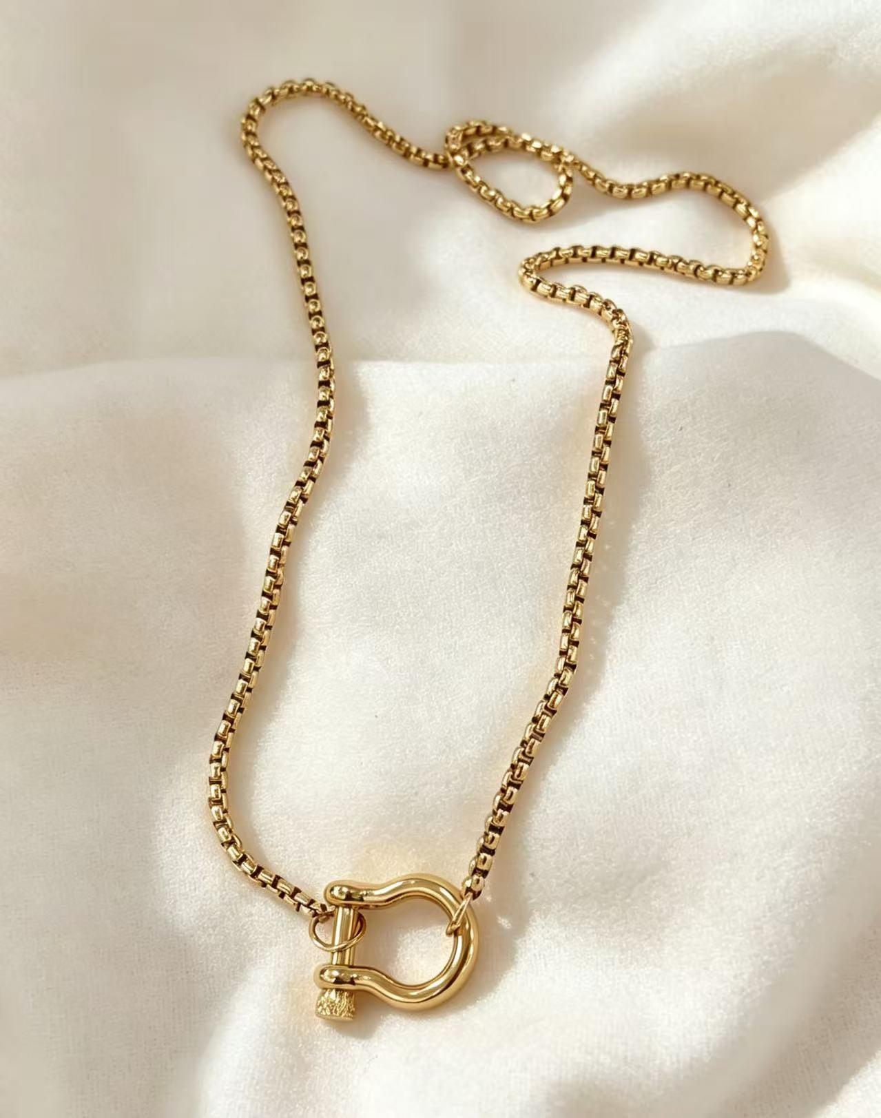 collana nodo