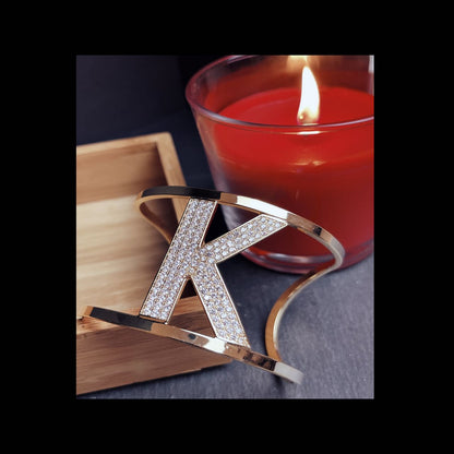 bracciale lettera grande