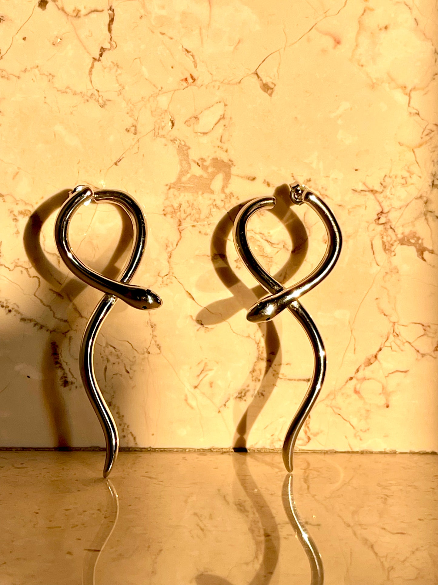 Orecchini serpentino